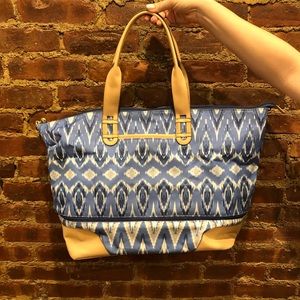 Stella & Dot Ikat Getaway Tote
